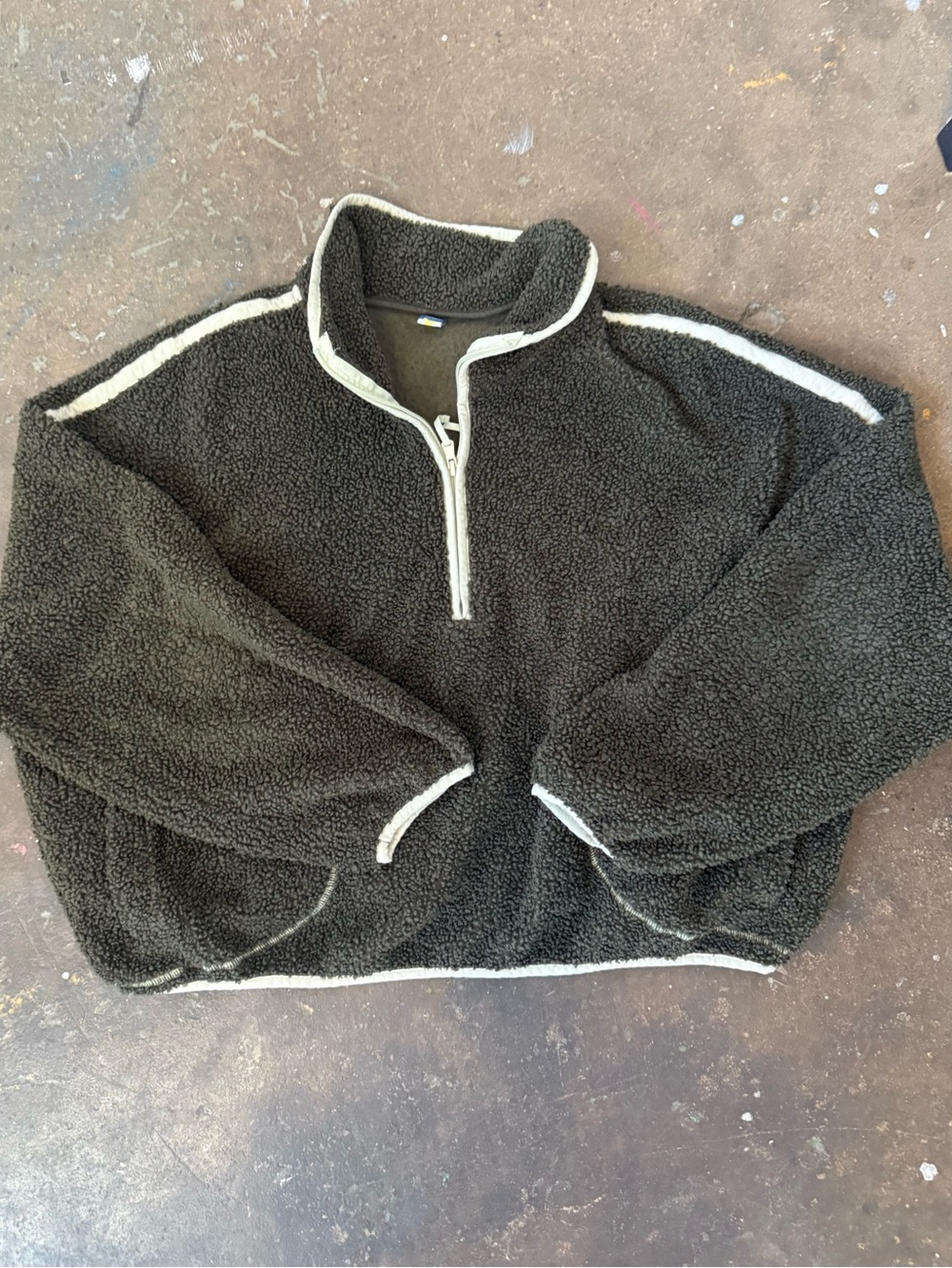 Women’s Half-Zip Sherpa Pullover Sweater - Olive with Cream Trim